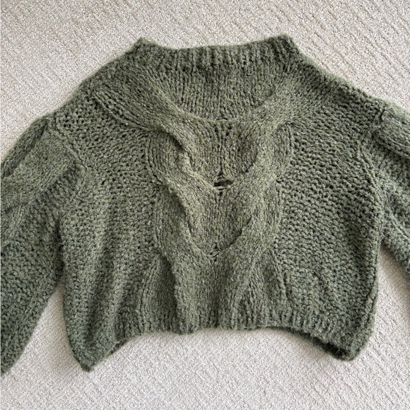Rumored Chunky Sweater - Picture 4 of 5